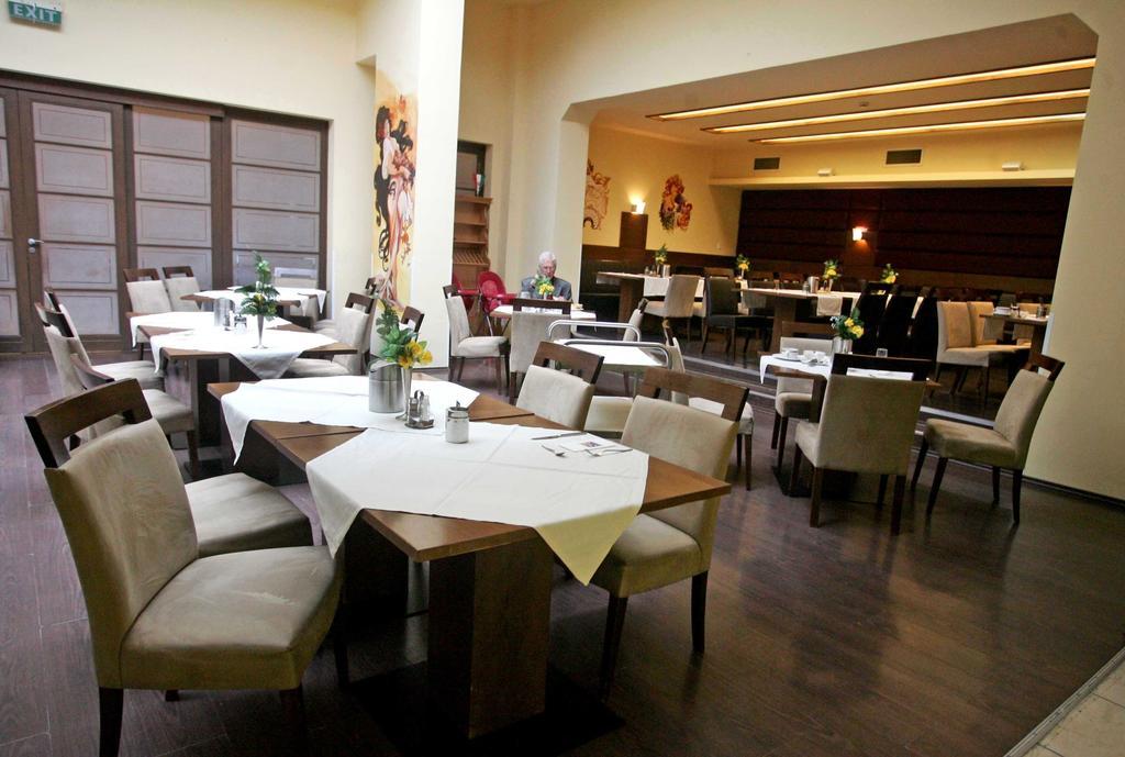 Hotel Claudius Szombathely Zewnętrze zdjęcie
