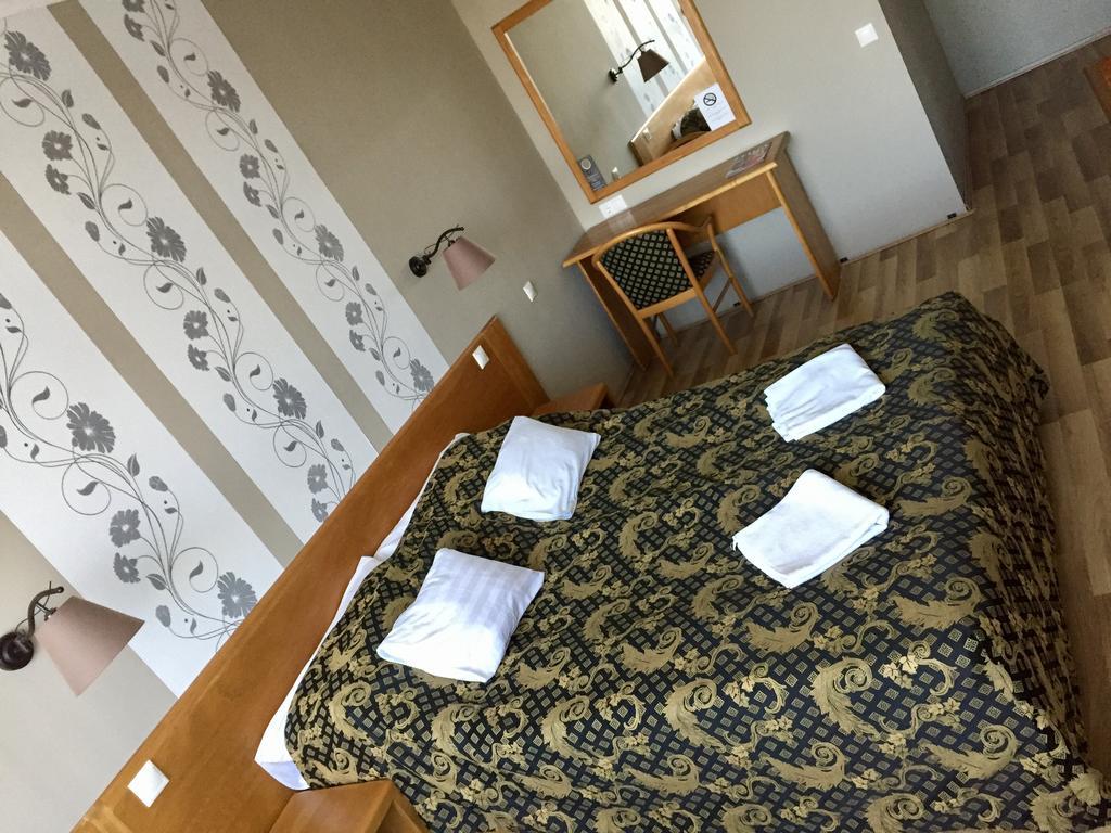 Hotel Claudius Szombathely Zewnętrze zdjęcie